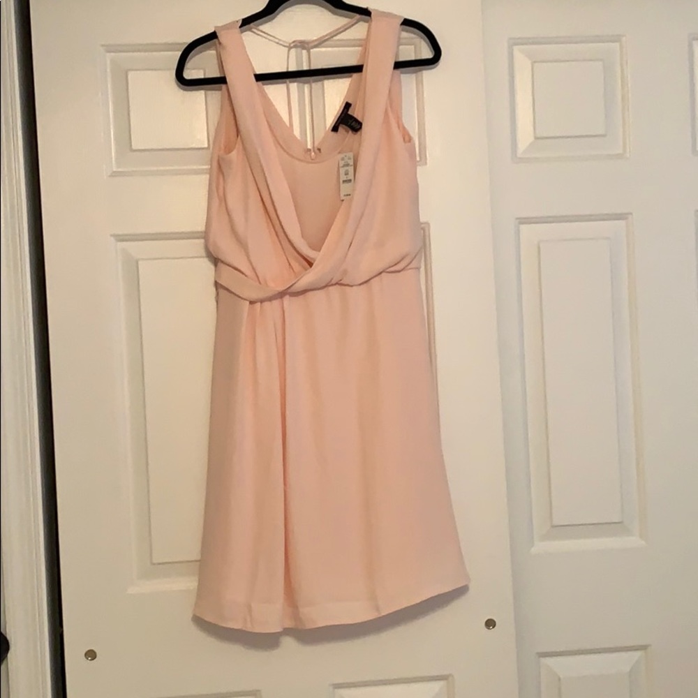 PINK DRESS - Picture 6 of 10